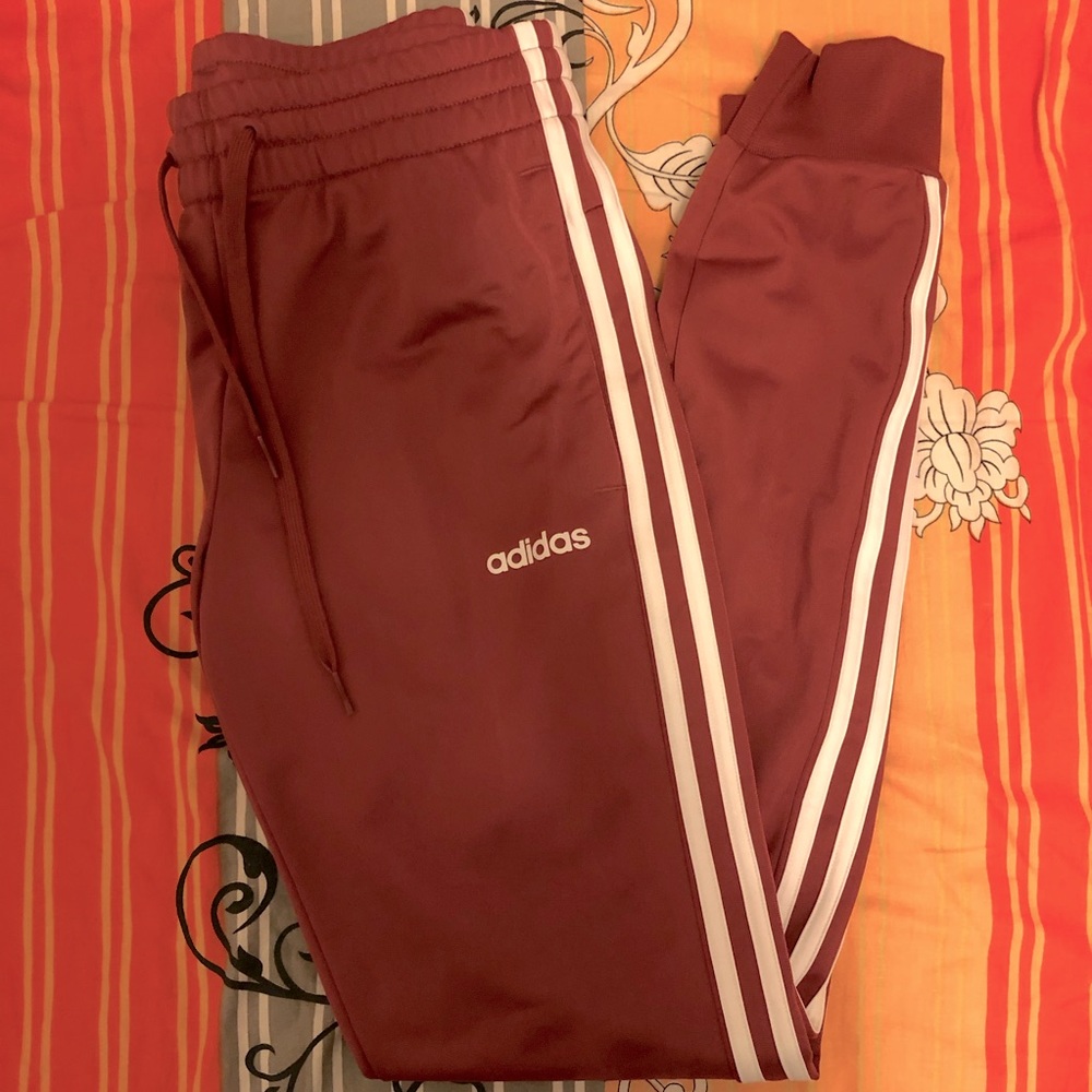 Adidas sweatpants